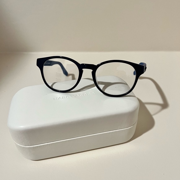 Marc Jacobs Glasses - Picture 4 of 5